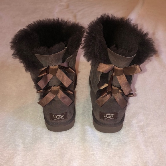 UGG Shoes - UGG Chocolate Bailey Bows